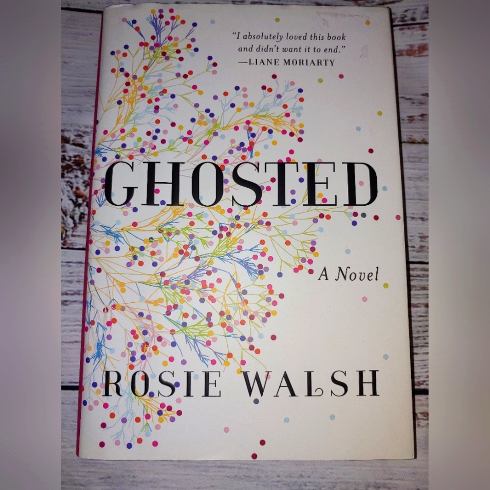Ghosted by Rosie Walsh